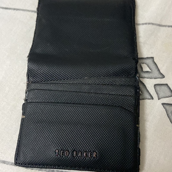 Ted baker wallet - Picture 4 of 4